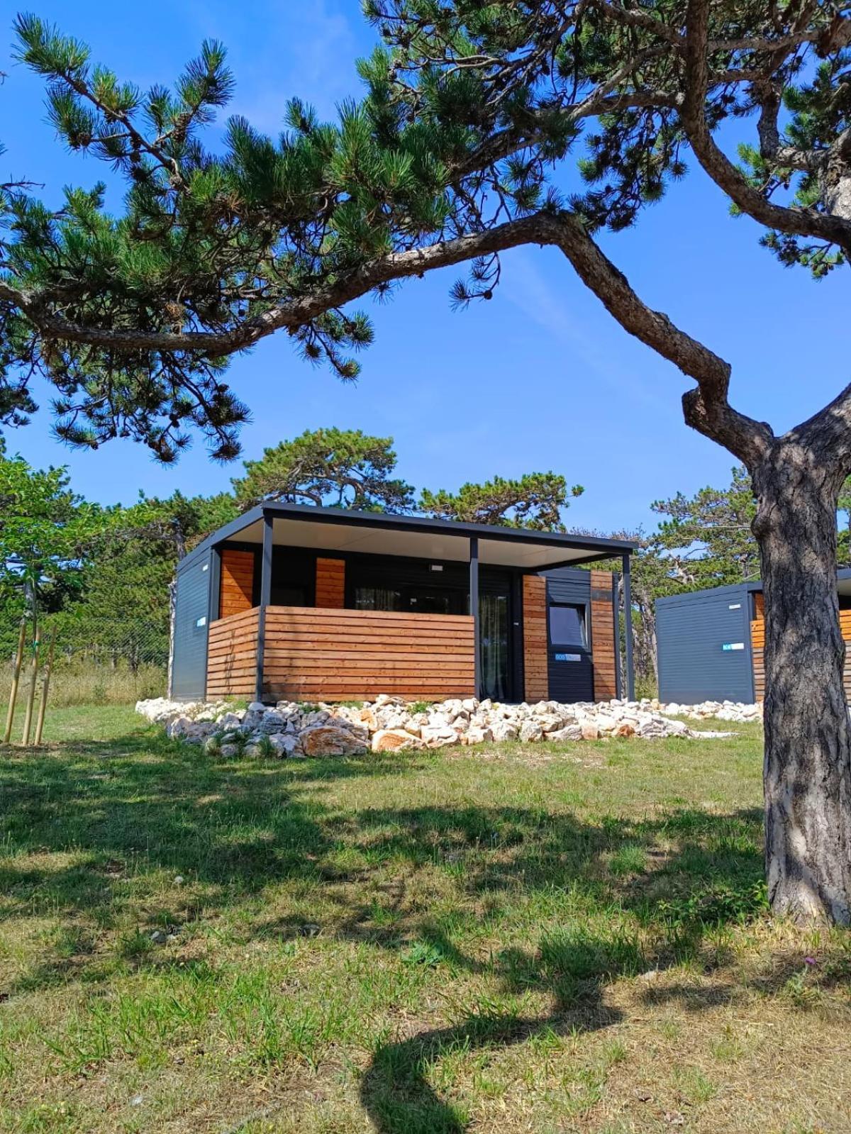 Camping Planik Hotel Razanac Exterior photo