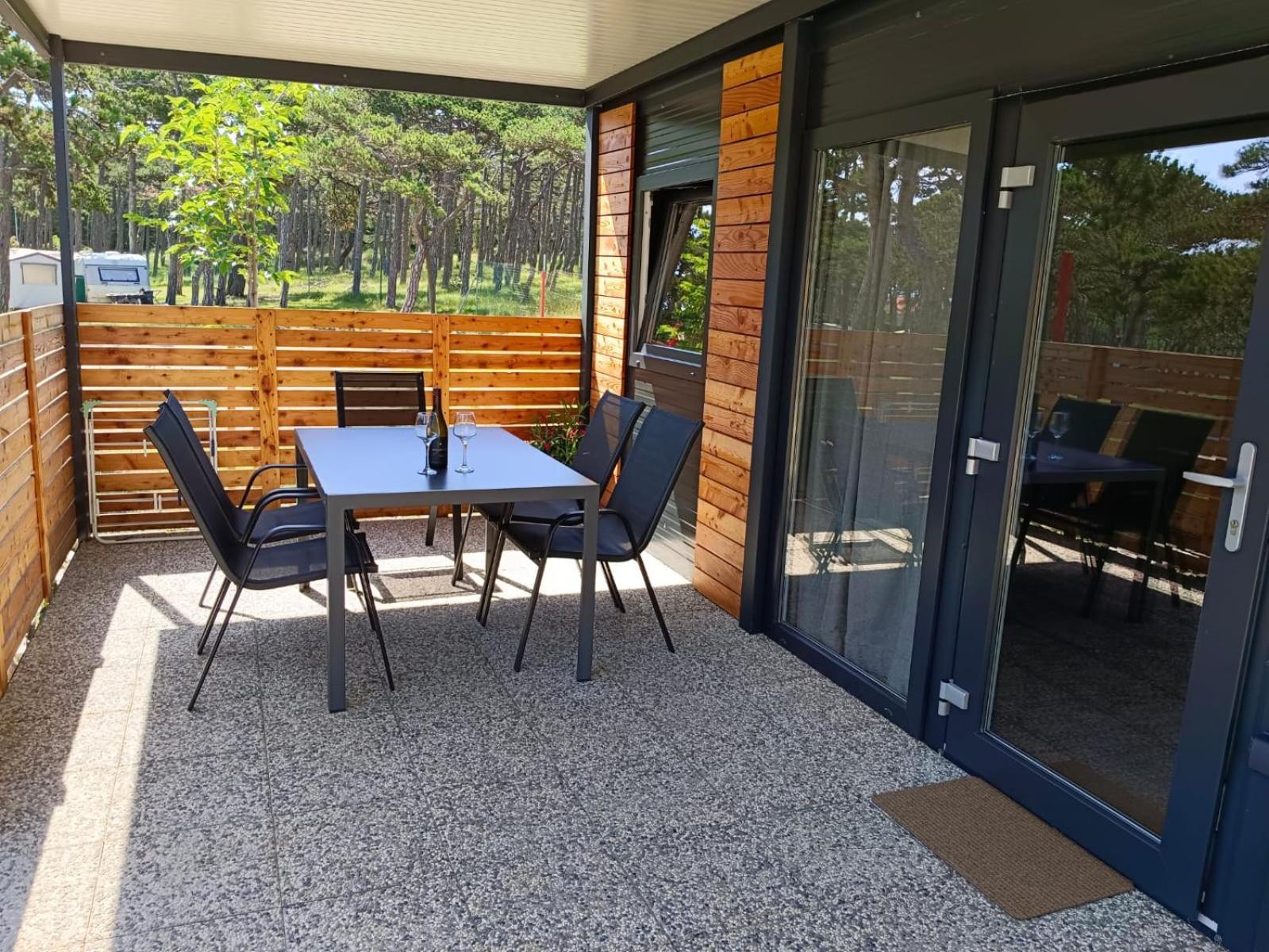Camping Planik Hotel Razanac Exterior photo